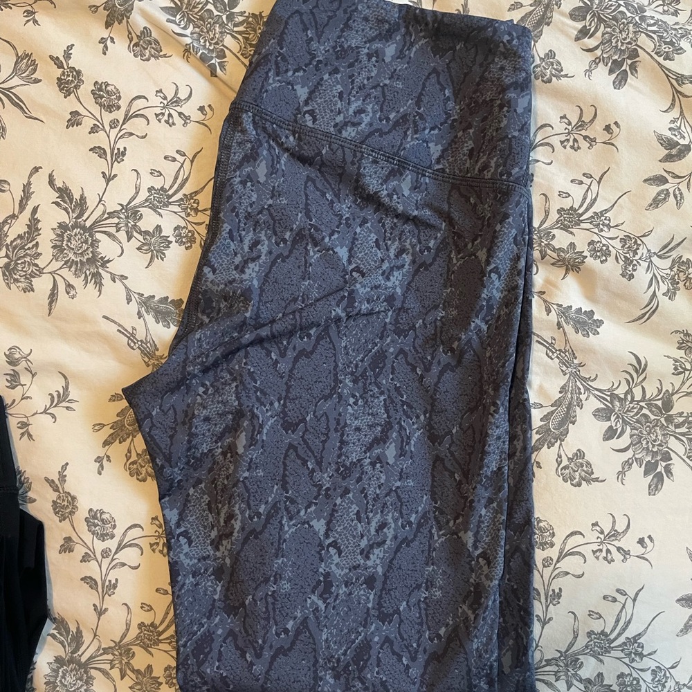 Zella leggings